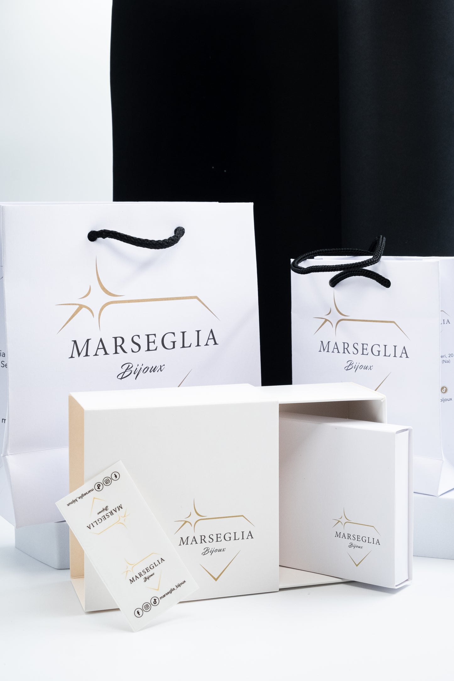 ORECCHINI FASHION BIANCO & ORO