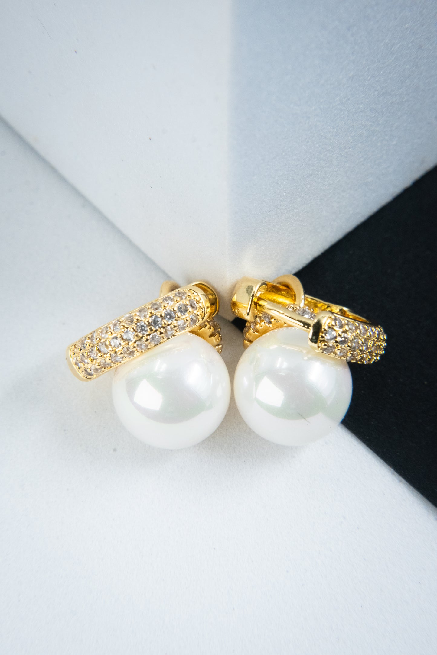 ORECCHINI CERCHIETTO PERLA ORO