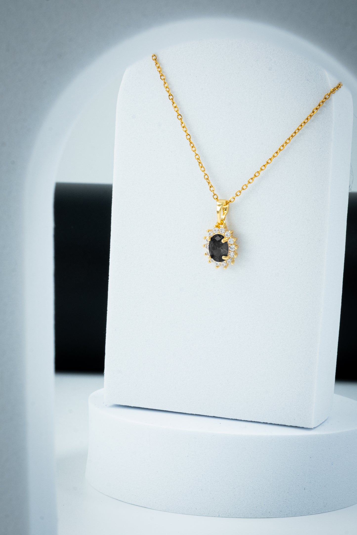 COLLANA KATE ORO & NERO