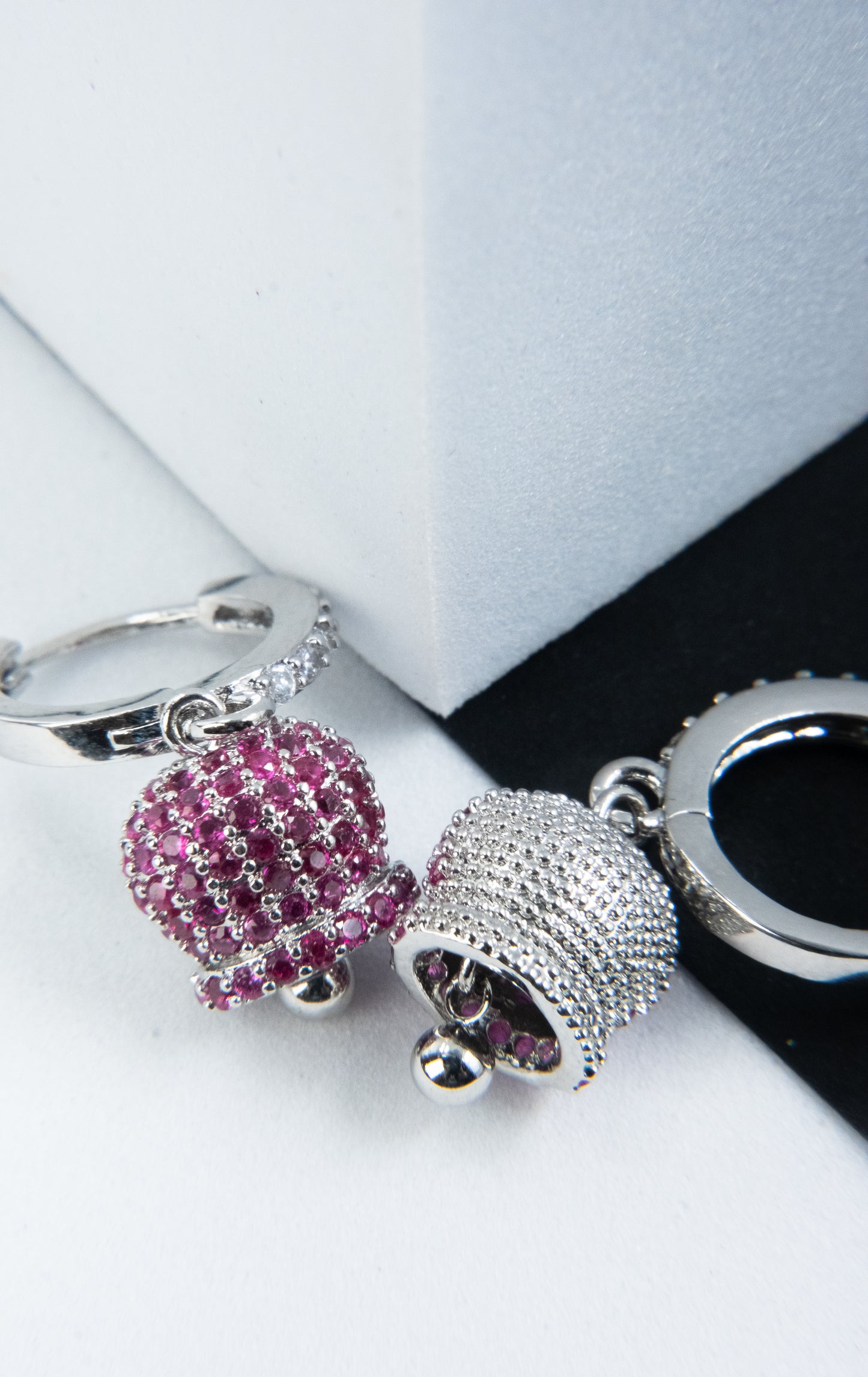 ORECCHINI CAMPANELLA ARGENTO & FUCSIA