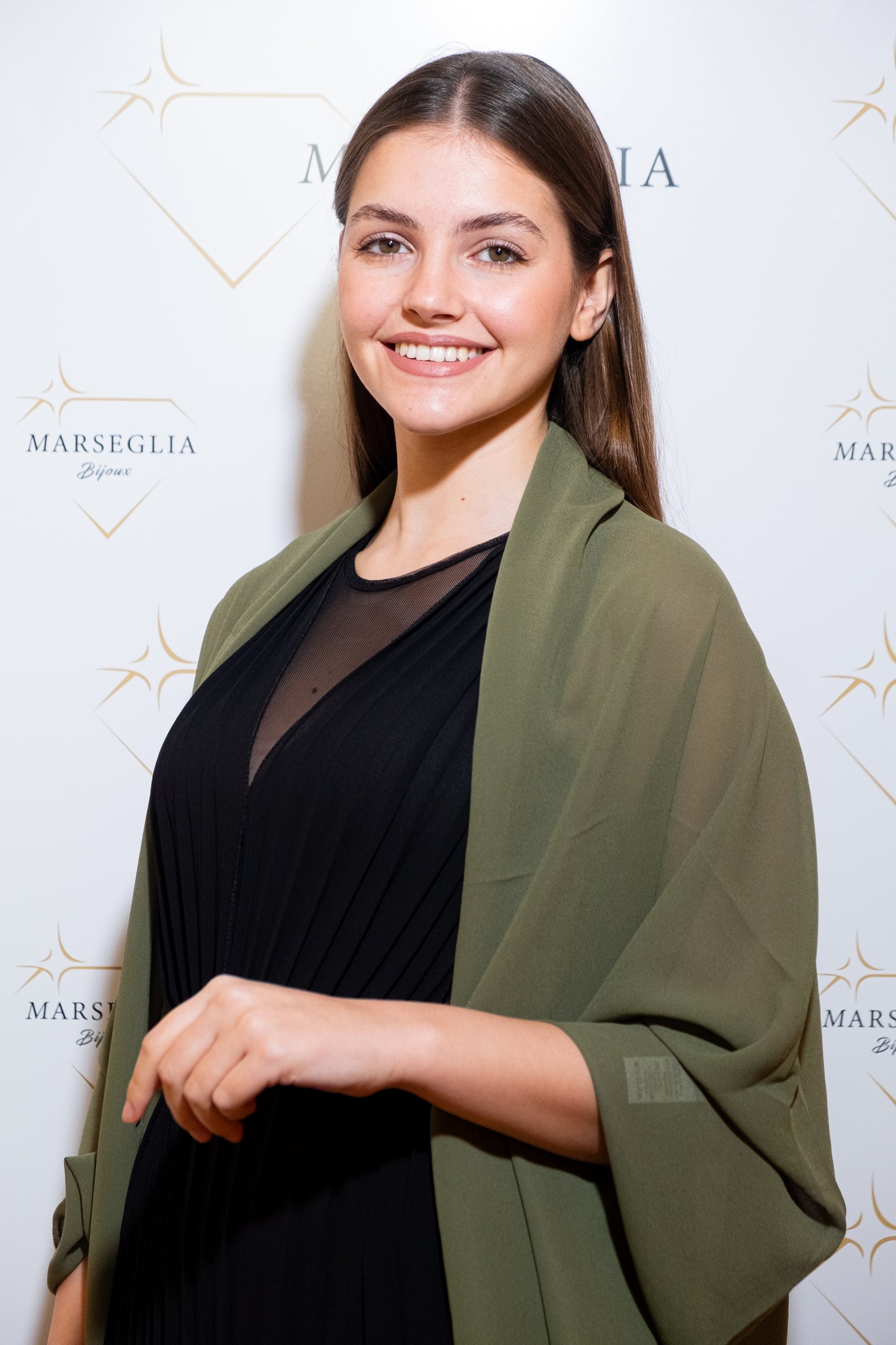 STOLA CHIFFON VERDE SALVIA