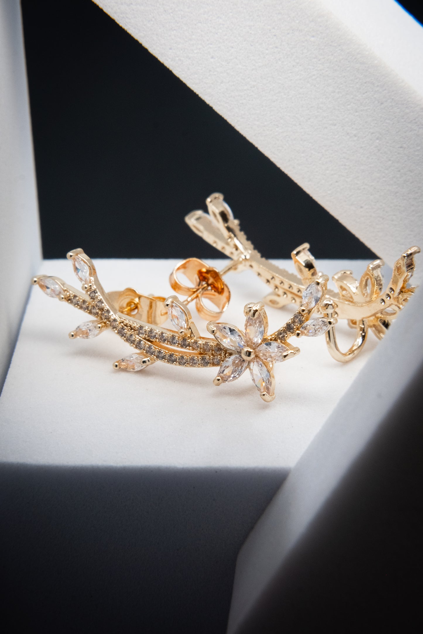 ORECCHINI EAR CUFF FIORE ORO