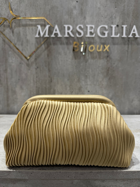 CLUTCH PLISSE ORO
