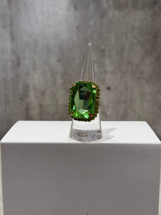 ANELLO RETTANGOLARE FASHION VERDE CHIARO