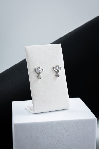 ORECCHINI PETALI CON PENDENTE ARGENTO