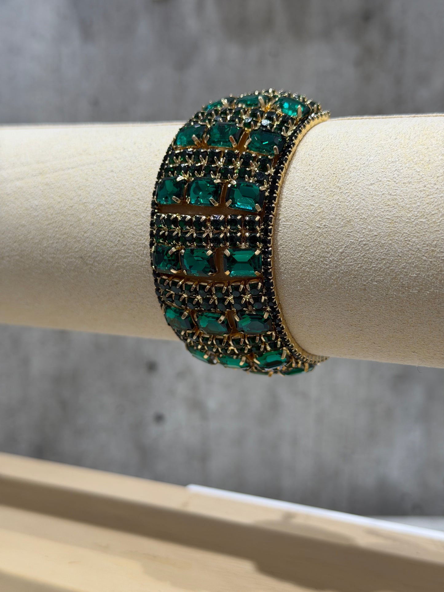 BRACCIALE RIGIDO FASHION VERDE SCURO