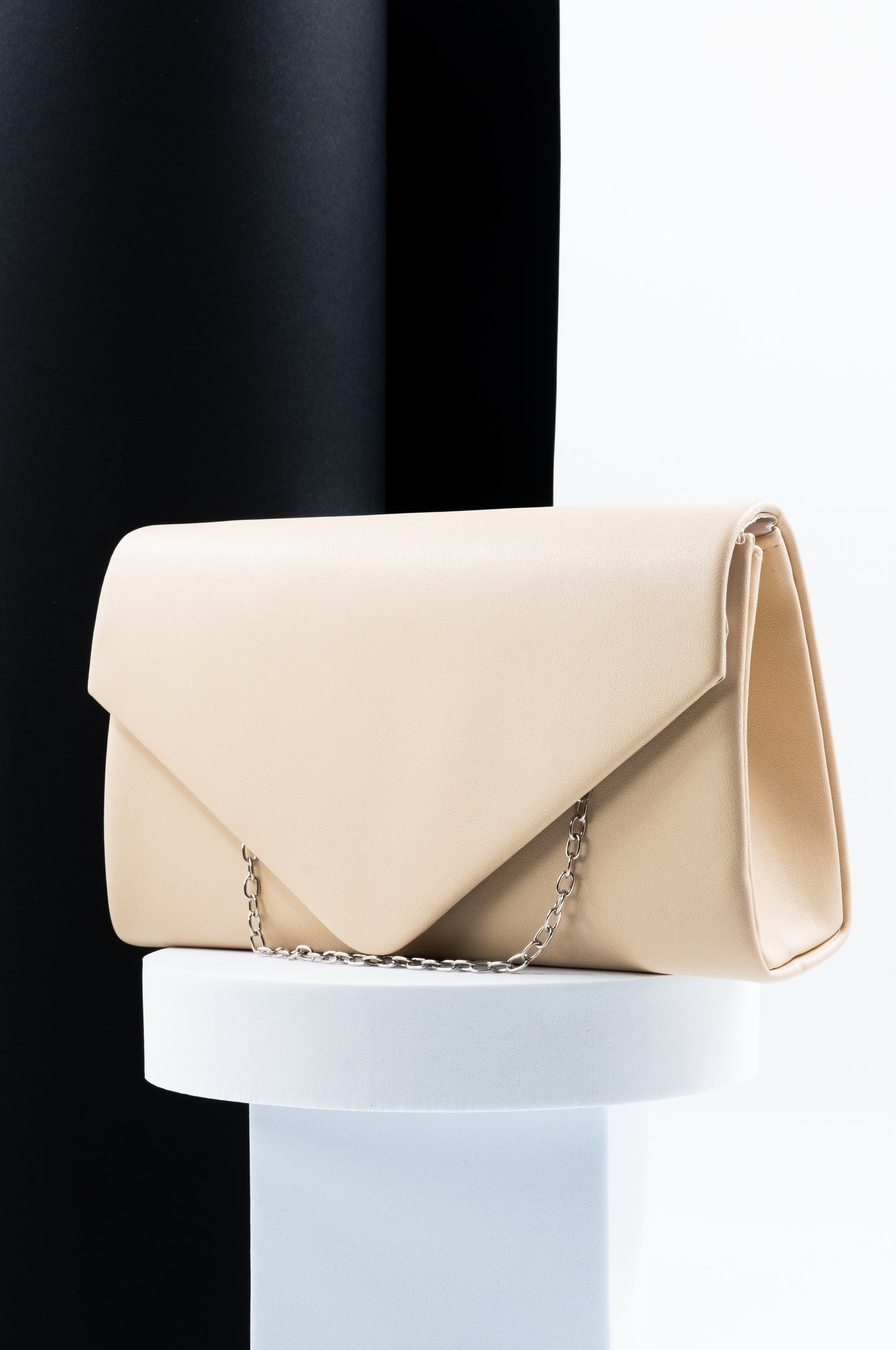 POCHETTE IN ECOPELLE NUDE