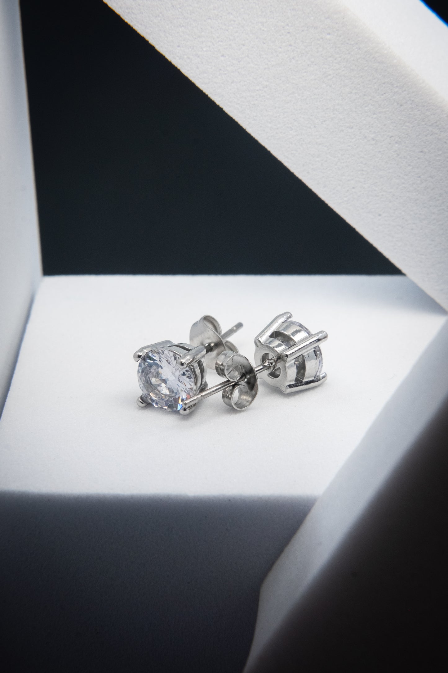 ORECCHINI PUNTO LUCE ARGENTO 8 MM