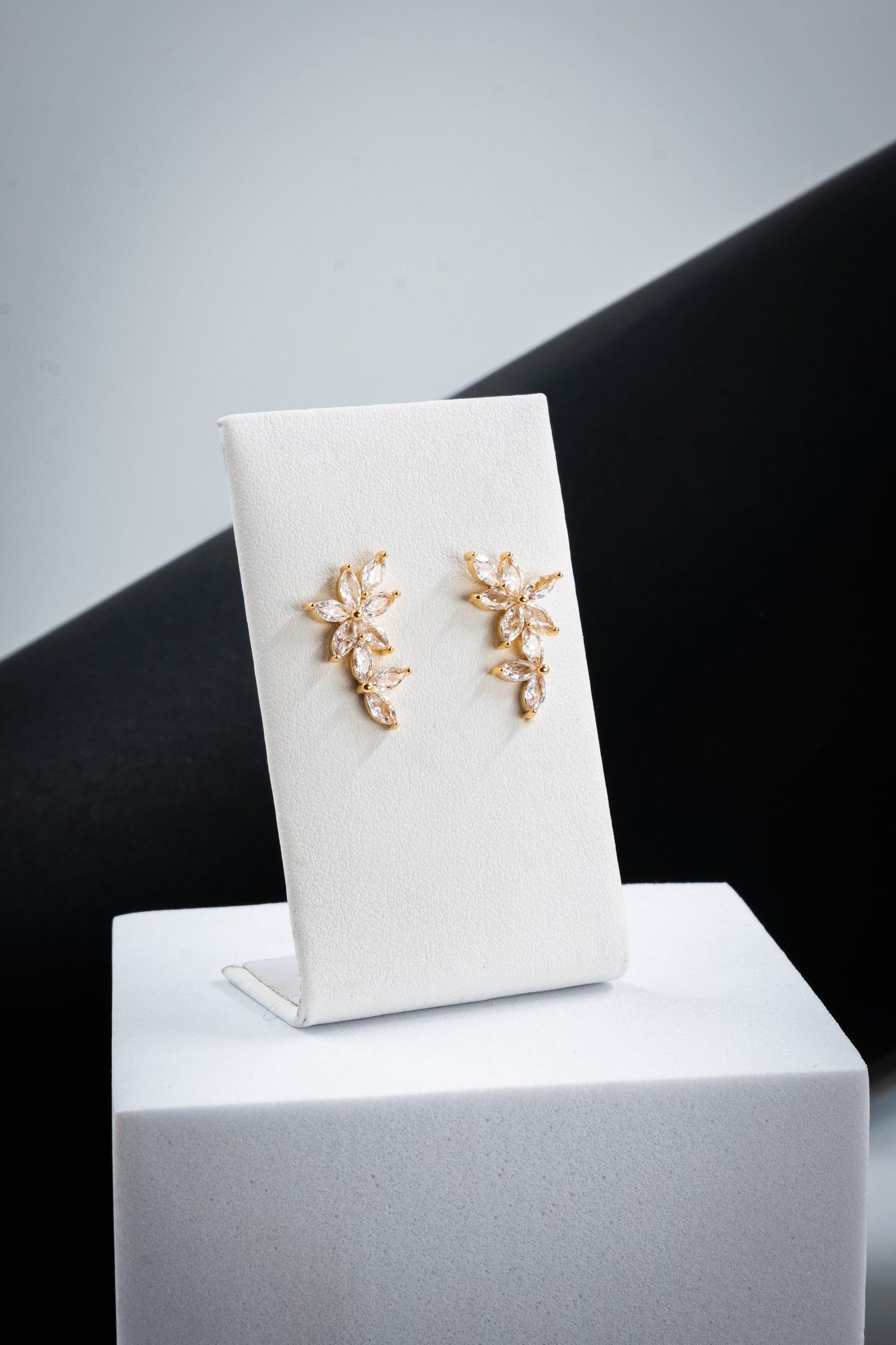 ORECCHINI FIORE & PETALI ORO