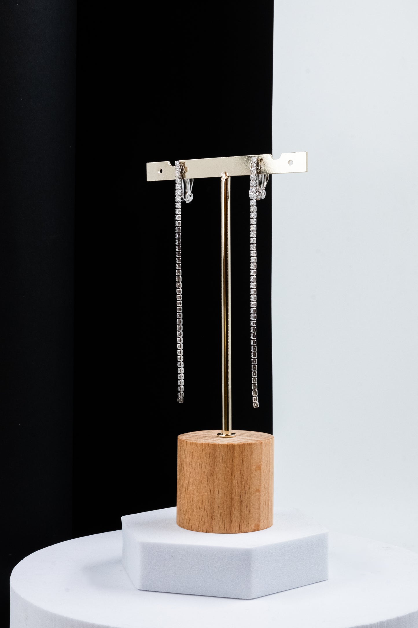 ORECCHINI CLIP 1 FILO STRASS ARGENTO